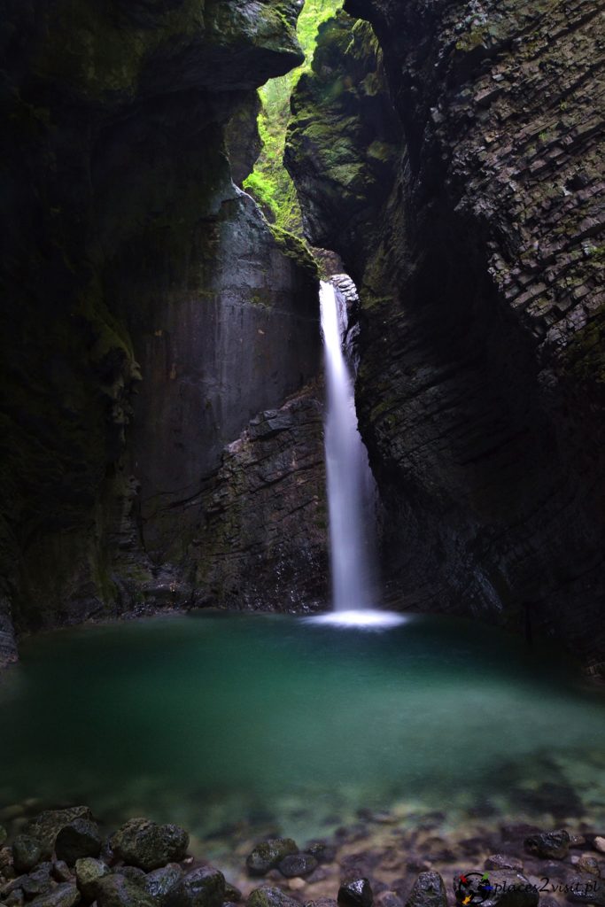 Wodospady Kozjak (Kozjak Waterfalls, Kozjak slapovi) - Wodospady w Słowenii