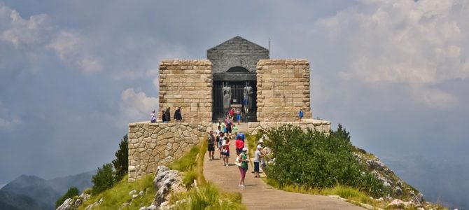Na “dachu” Czarnogóry czyli wycieczka do Mauzoleum Na “dachu” Czarnogóry czyli wycieczka do Mauzoleum